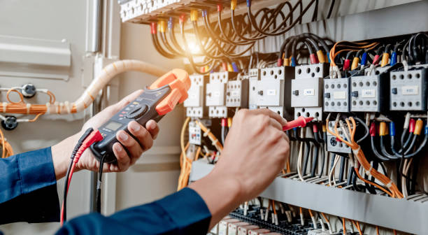 Best Circuit Breaker Repair  in Red Cloud, NE